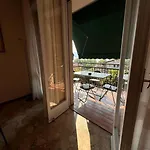 La Casa Di Alberto View Διαμέρισμα *